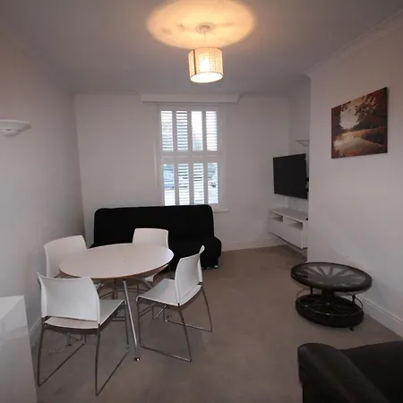 Hillingdon Hill Court, Uxbridge Apartamento